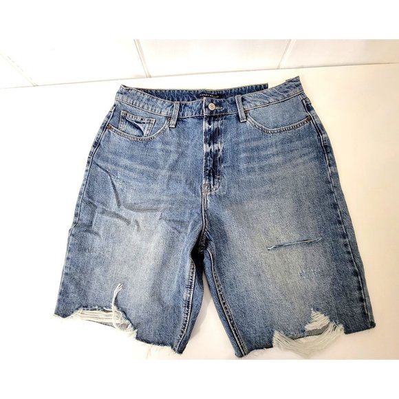 Lucky Brand High Rise Destroyed Denim Bermuda Shorts NWT - Picture 8 of 8